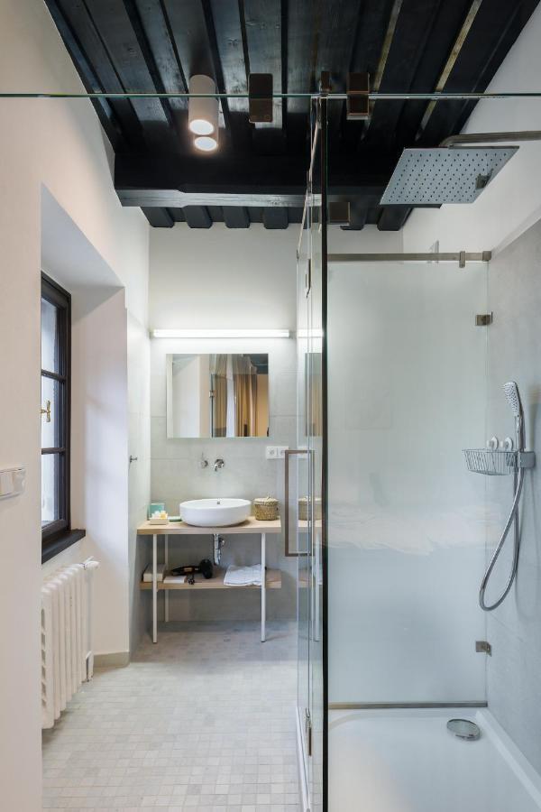Fancy Apartments By Prague Castle Экстерьер фото