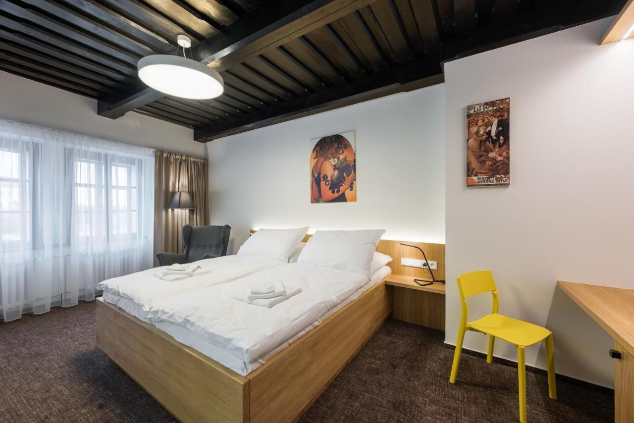Fancy Apartments By Prague Castle Экстерьер фото