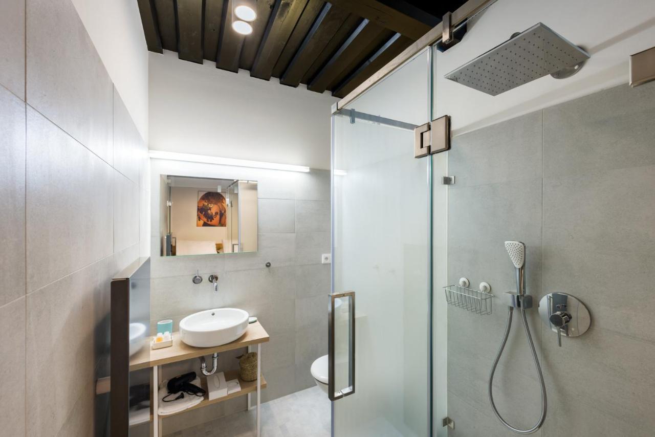Fancy Apartments By Prague Castle Экстерьер фото