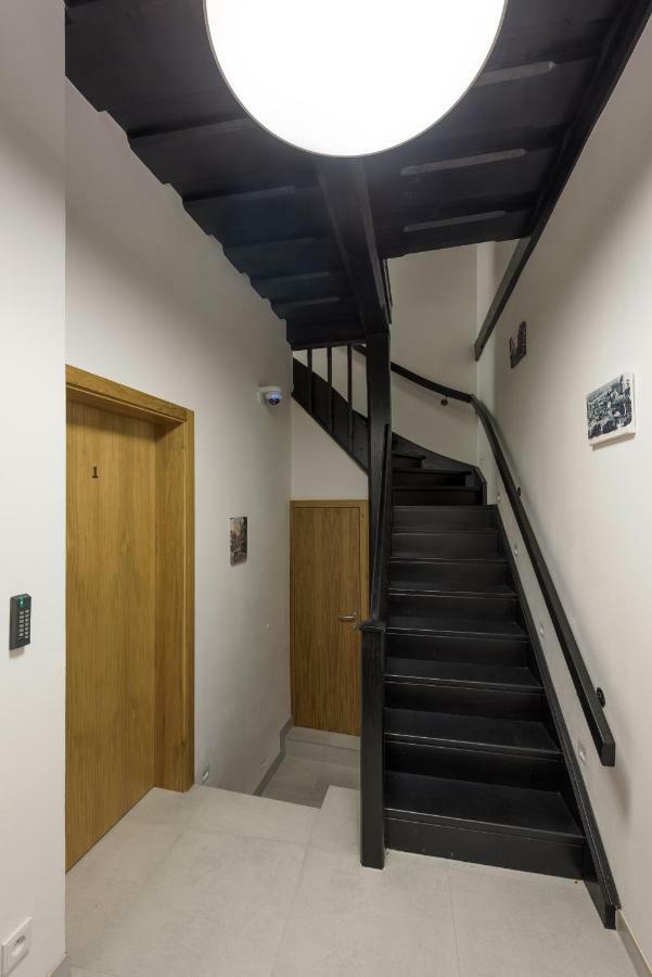 Fancy Apartments By Prague Castle Экстерьер фото